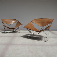 Pure vintage Pierre Paulin Artifort F675 'Butterfly' chairs