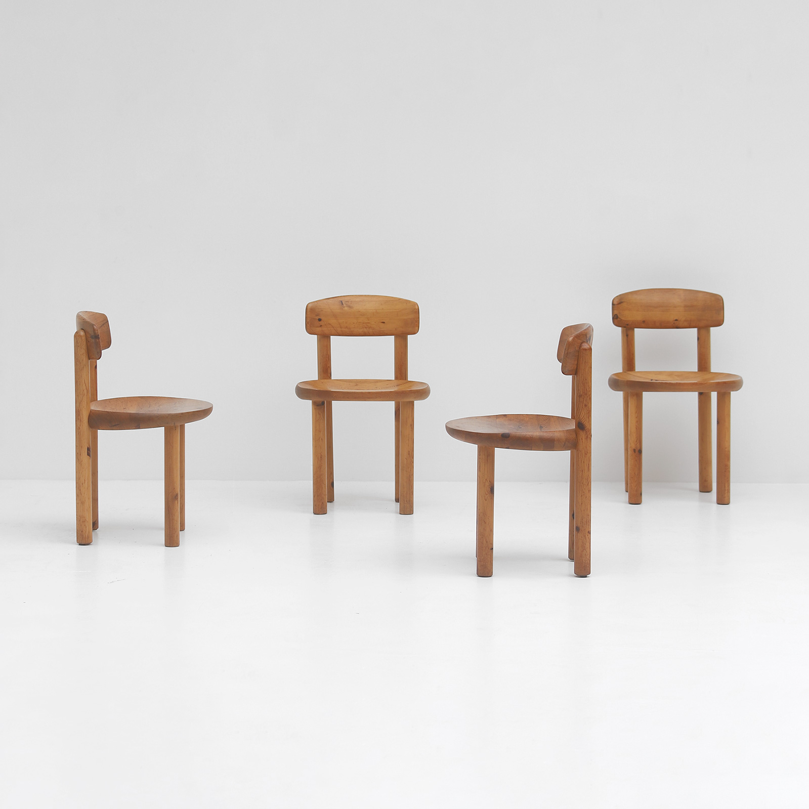 5 Daumiller Pinewood Chairs