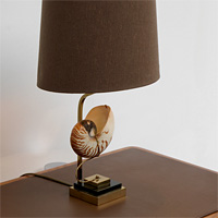 Decorative 1970s sea shell table lamp brown shade