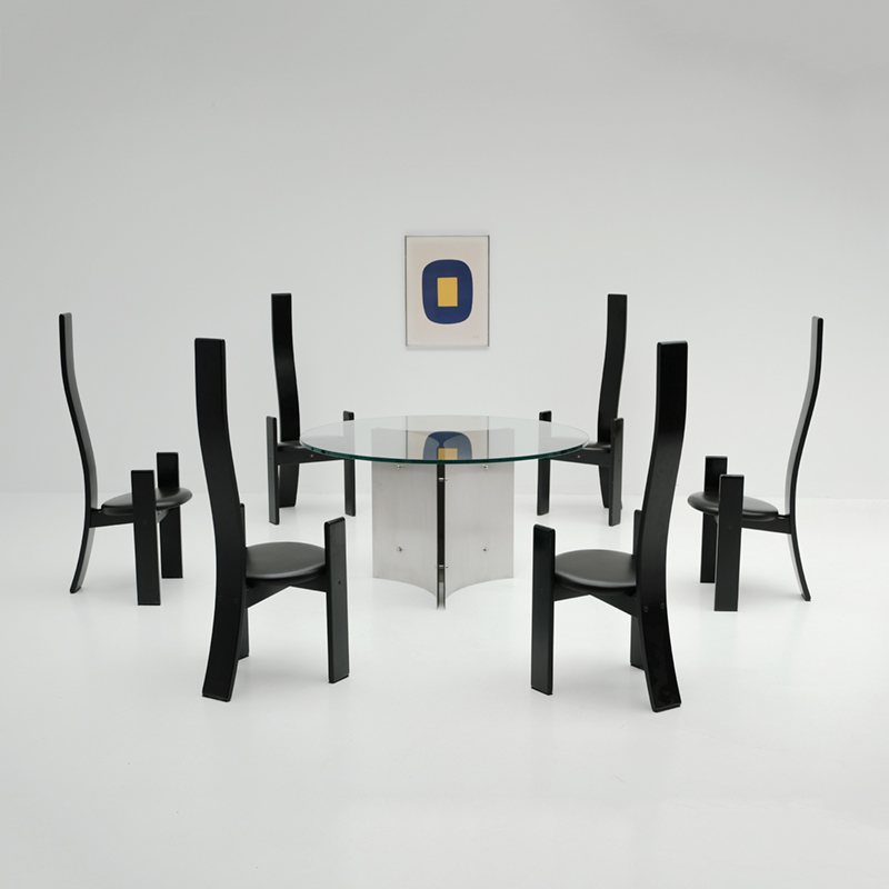 Vico Magistretti Gollem dining chairs