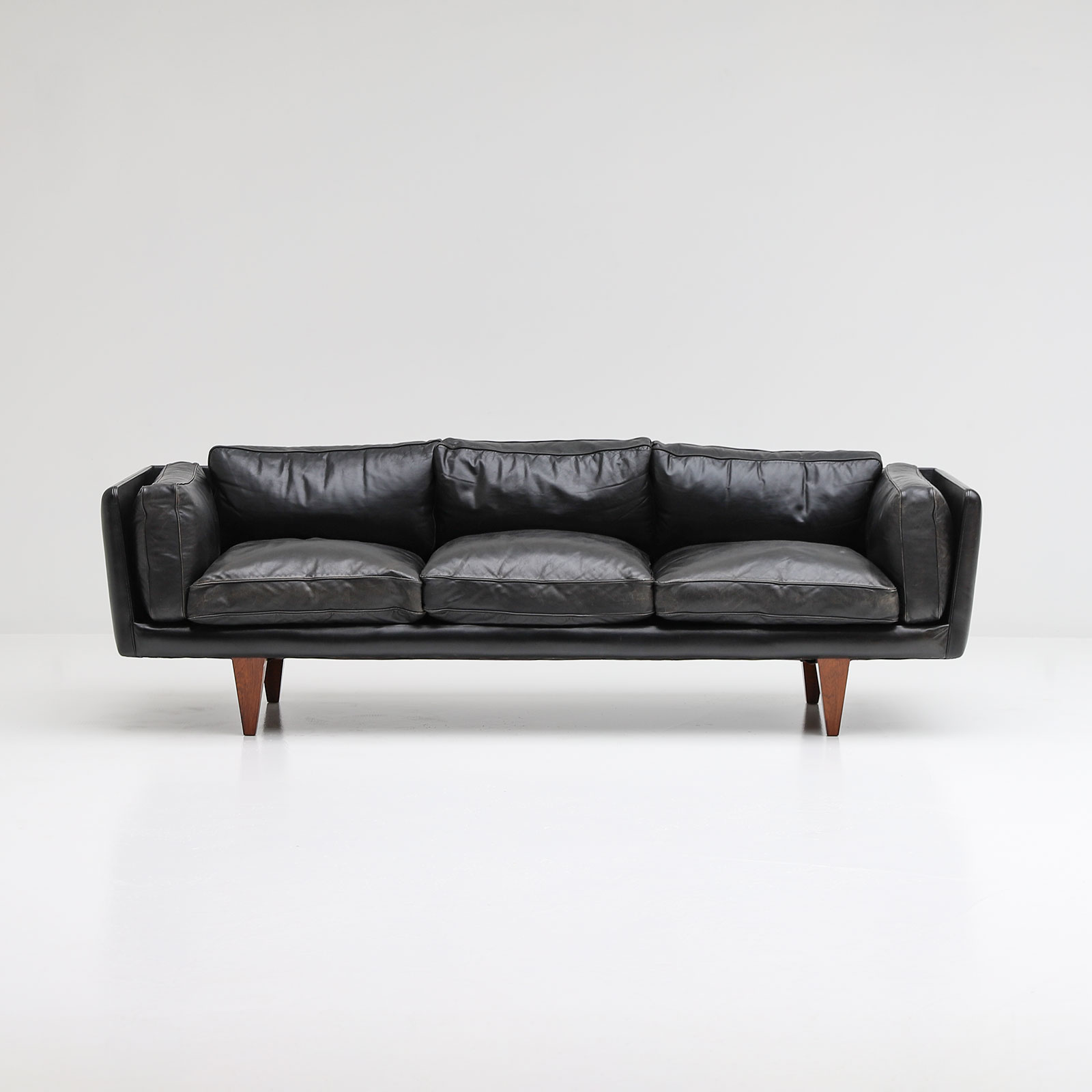 Illum Wikkelso V11 sofa