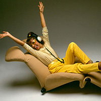 Toshiyuki Kita leather Wink chairs 1980 model 111