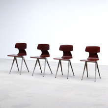 Industrial chairs with a V compass metal structure