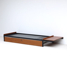 Auping daybed with attached table 1960s