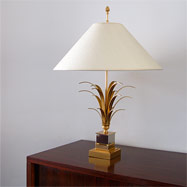 Charles pineapple leaf table lamp