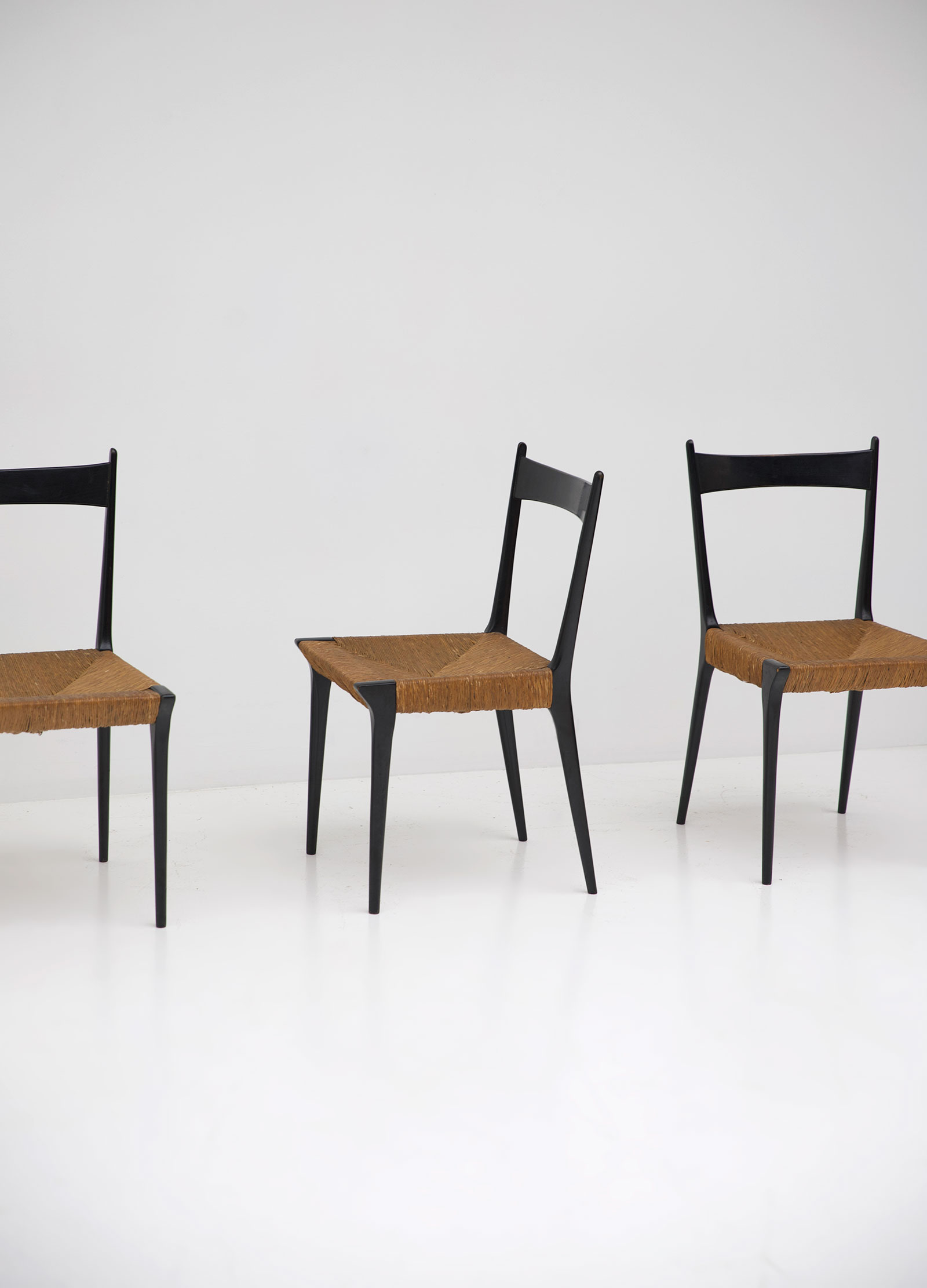 Set of six S2 chairs  by Alfred Hendrickx for Belformimage 7