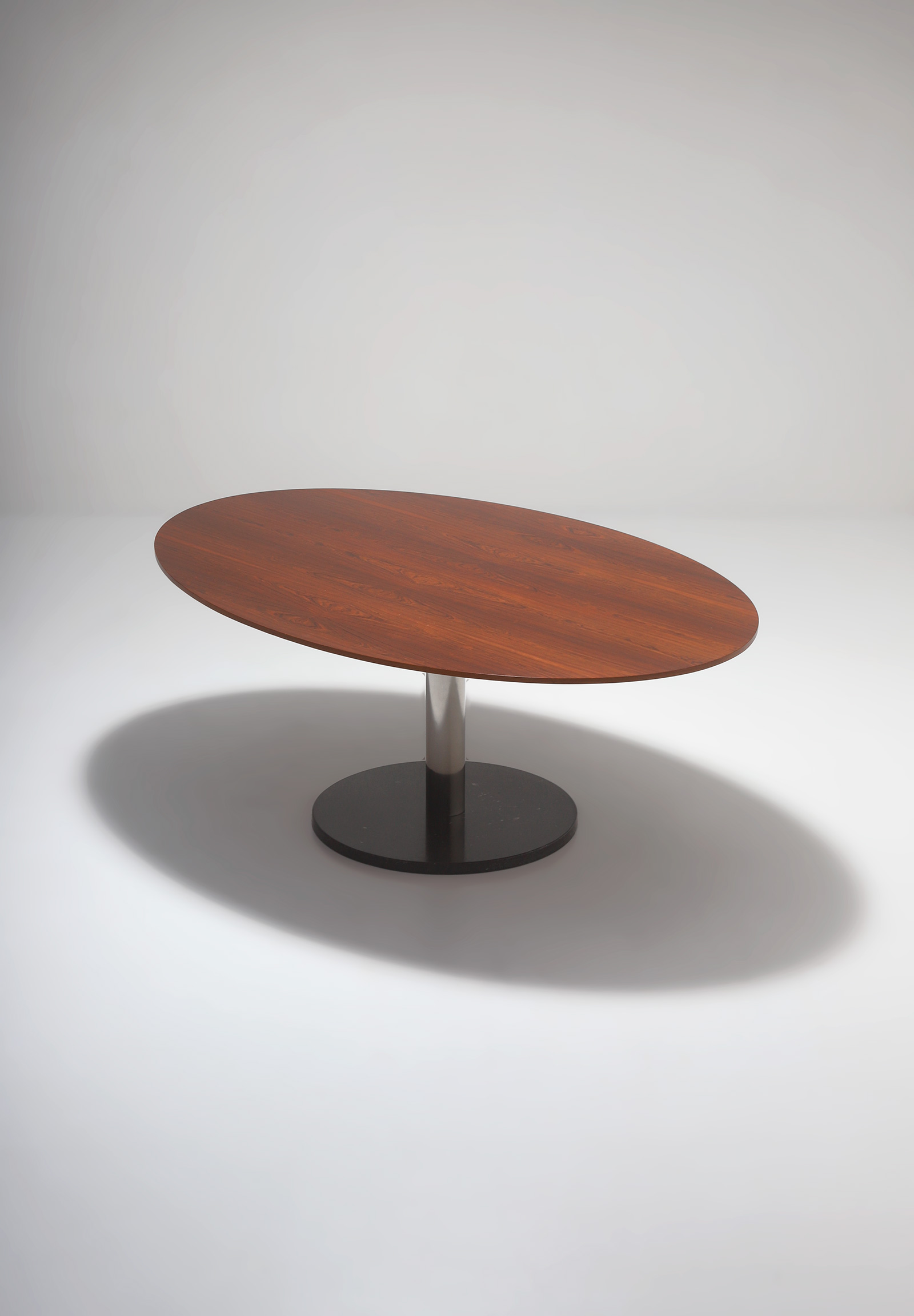 Alfred Hendrickx Oval Dining Tableimage 1