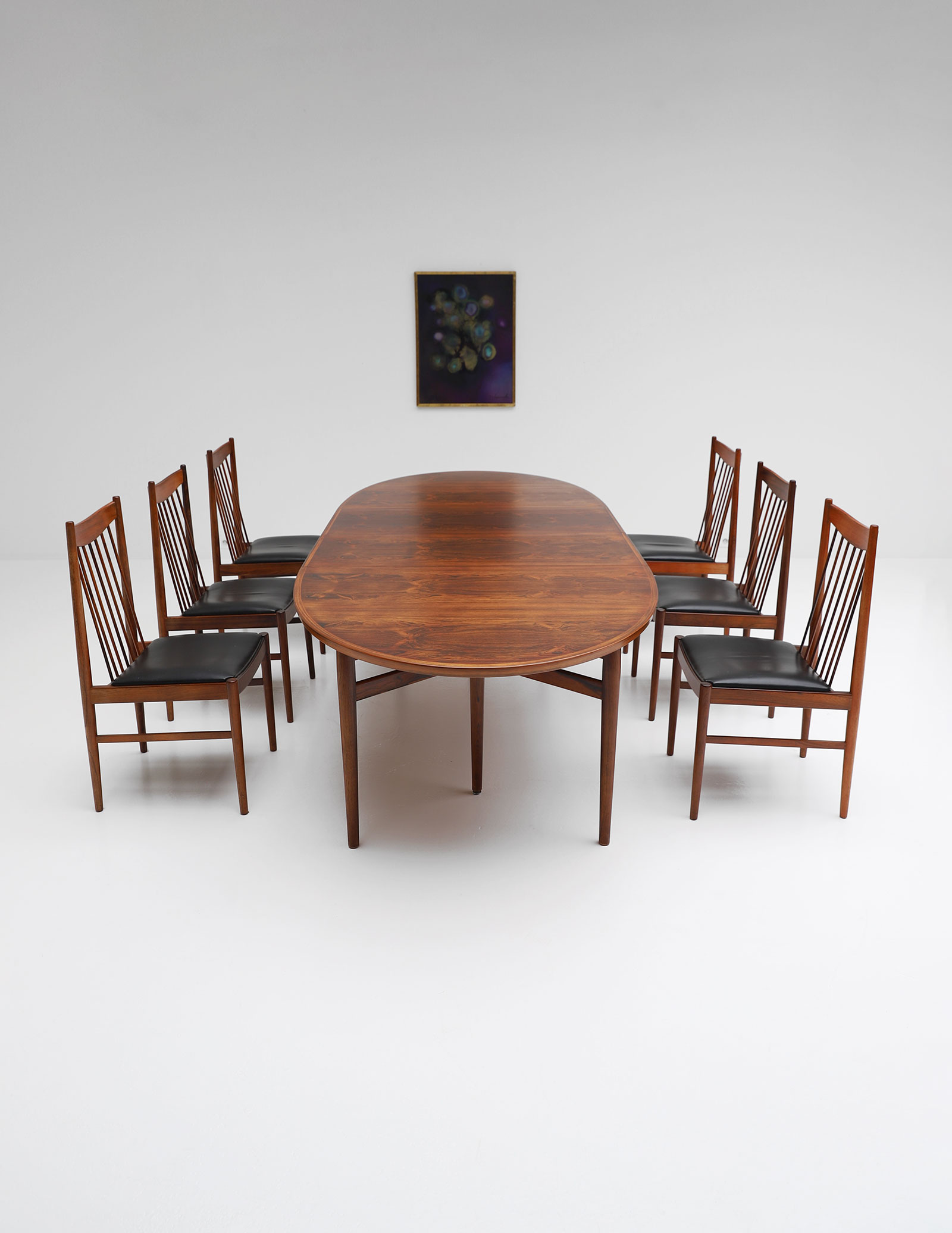 Arne Vodder Oval Dining Table model 212image 9