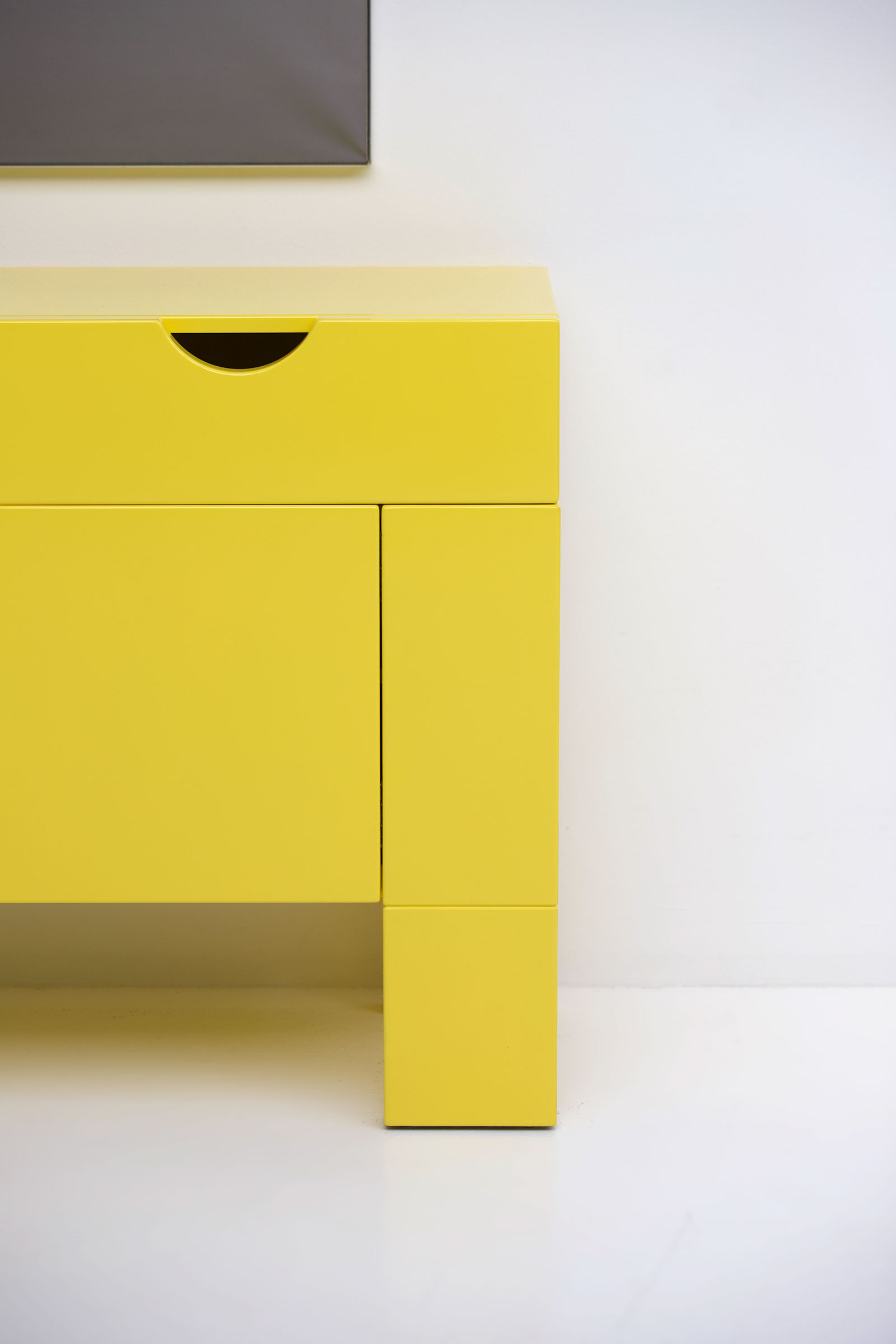 Yellow cabinet by Claire Bataille & Paul Ibens for t Spectrumimage 3