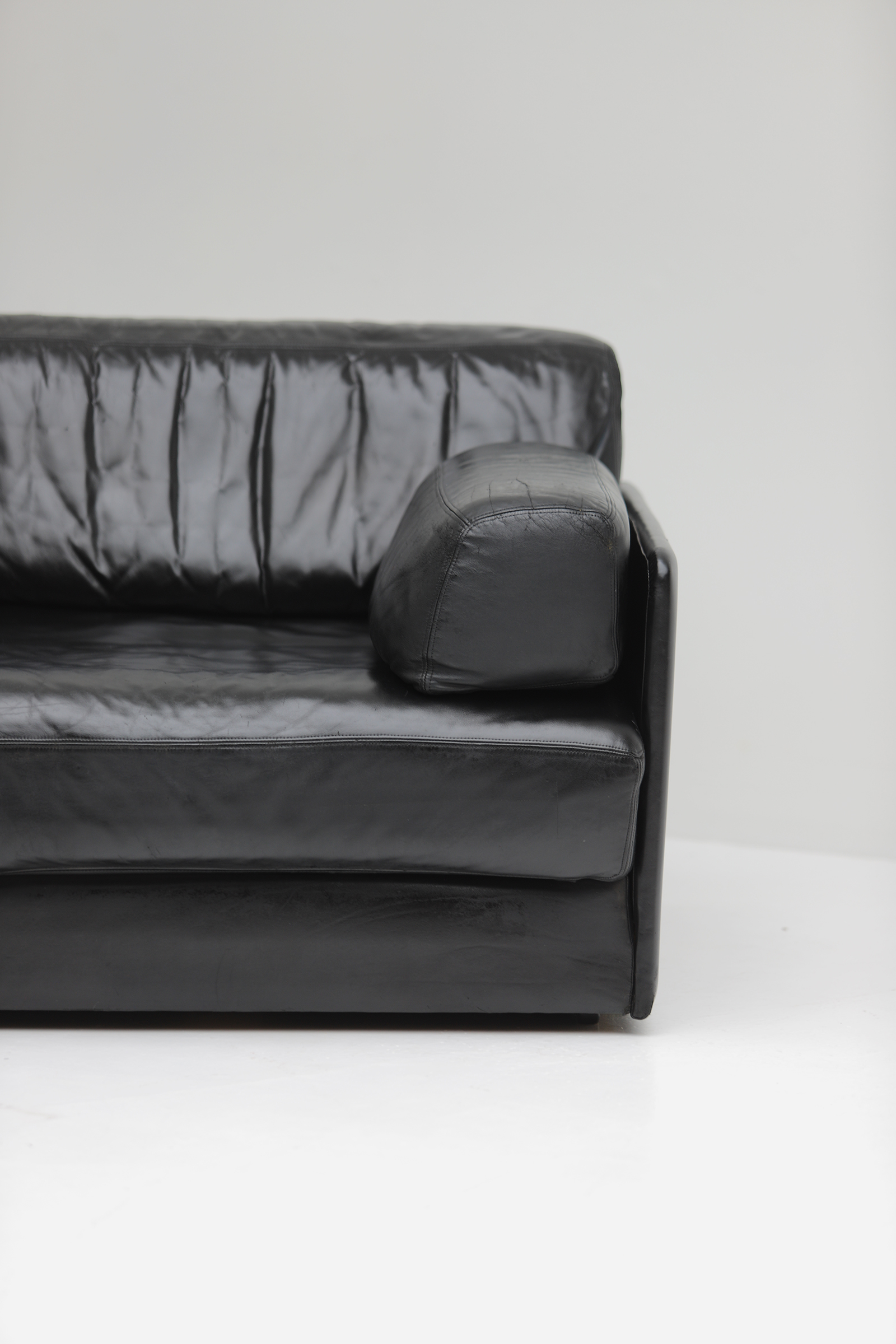 De Sede DS 76 Black Leather Sofa image 3