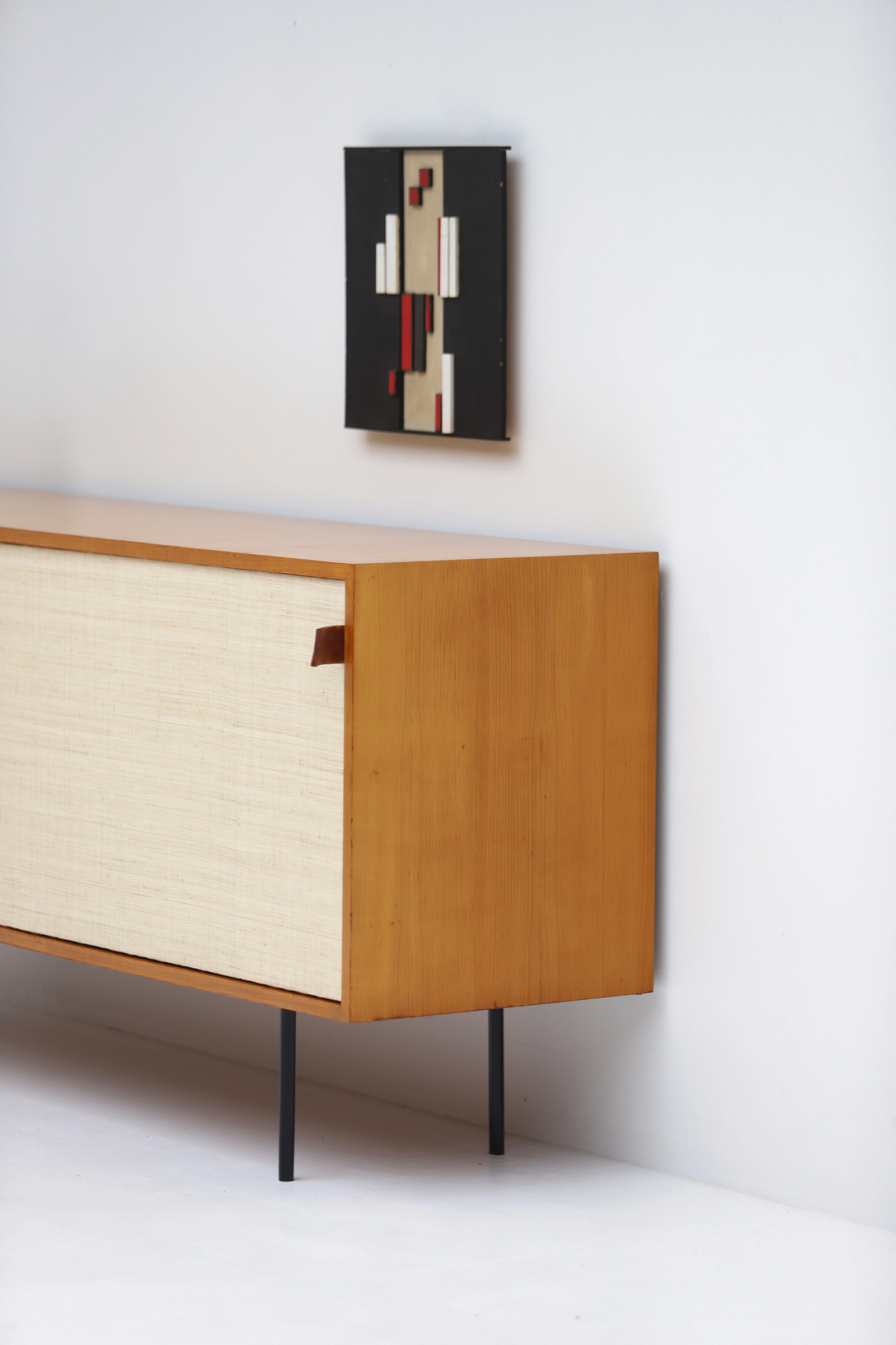 1950s Florence Knoll sideboard with raffia doorsimage 5
