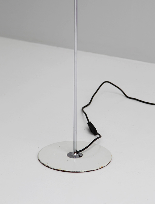 Spider Floor Lamp by Joe Colomboimage 5