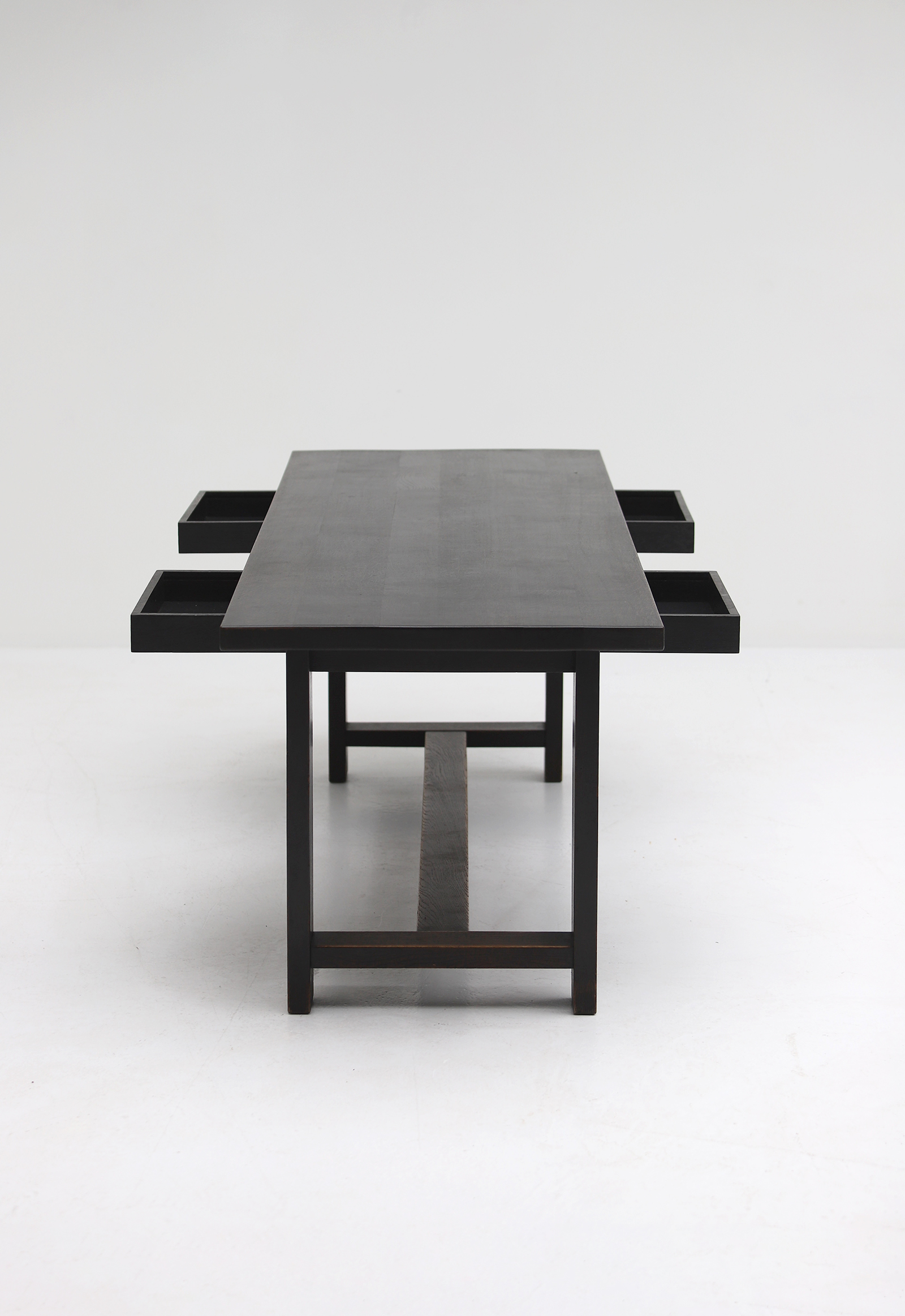 MI Dining Table with Drawersimage 8