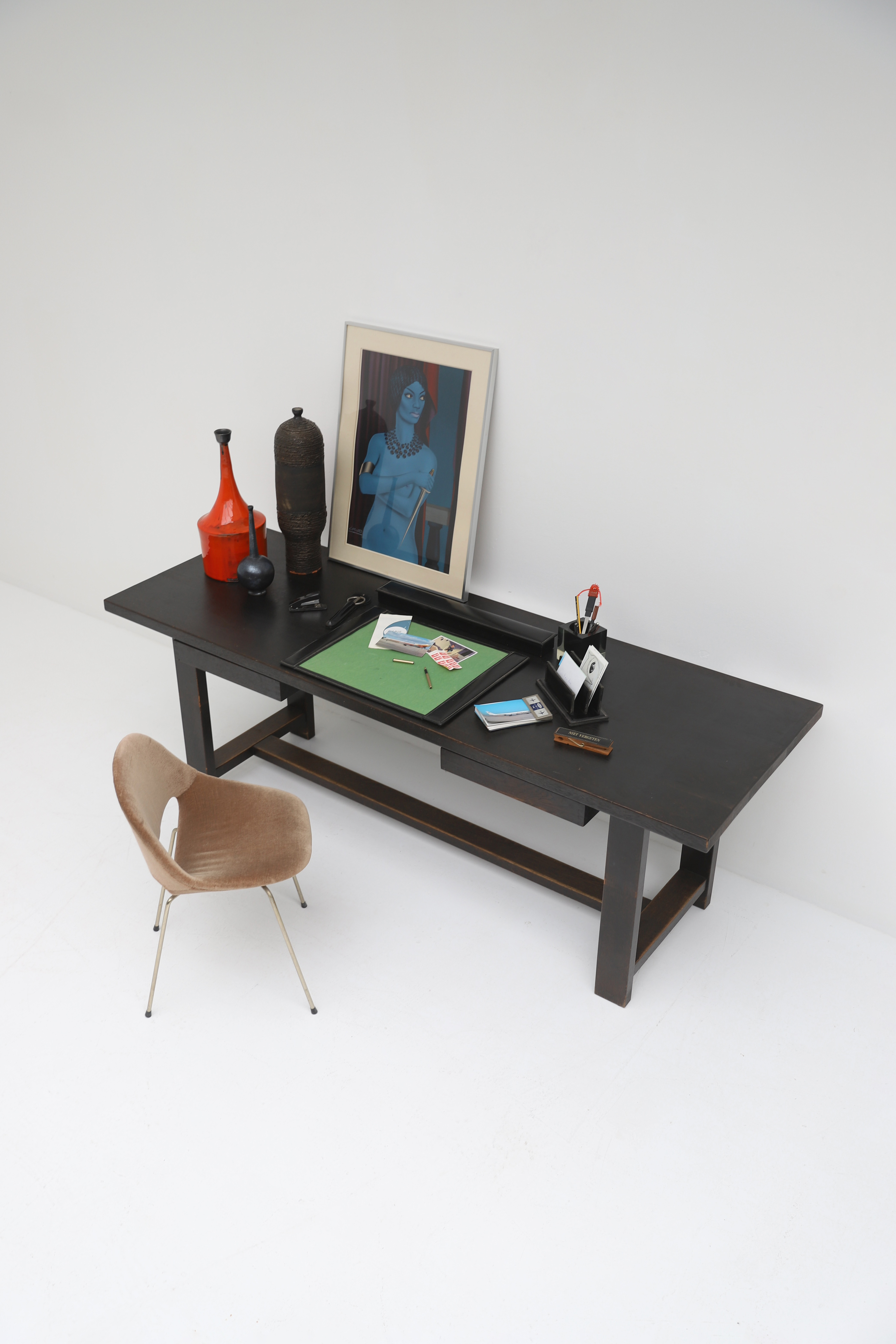 MI Dining Table with Drawersimage 12
