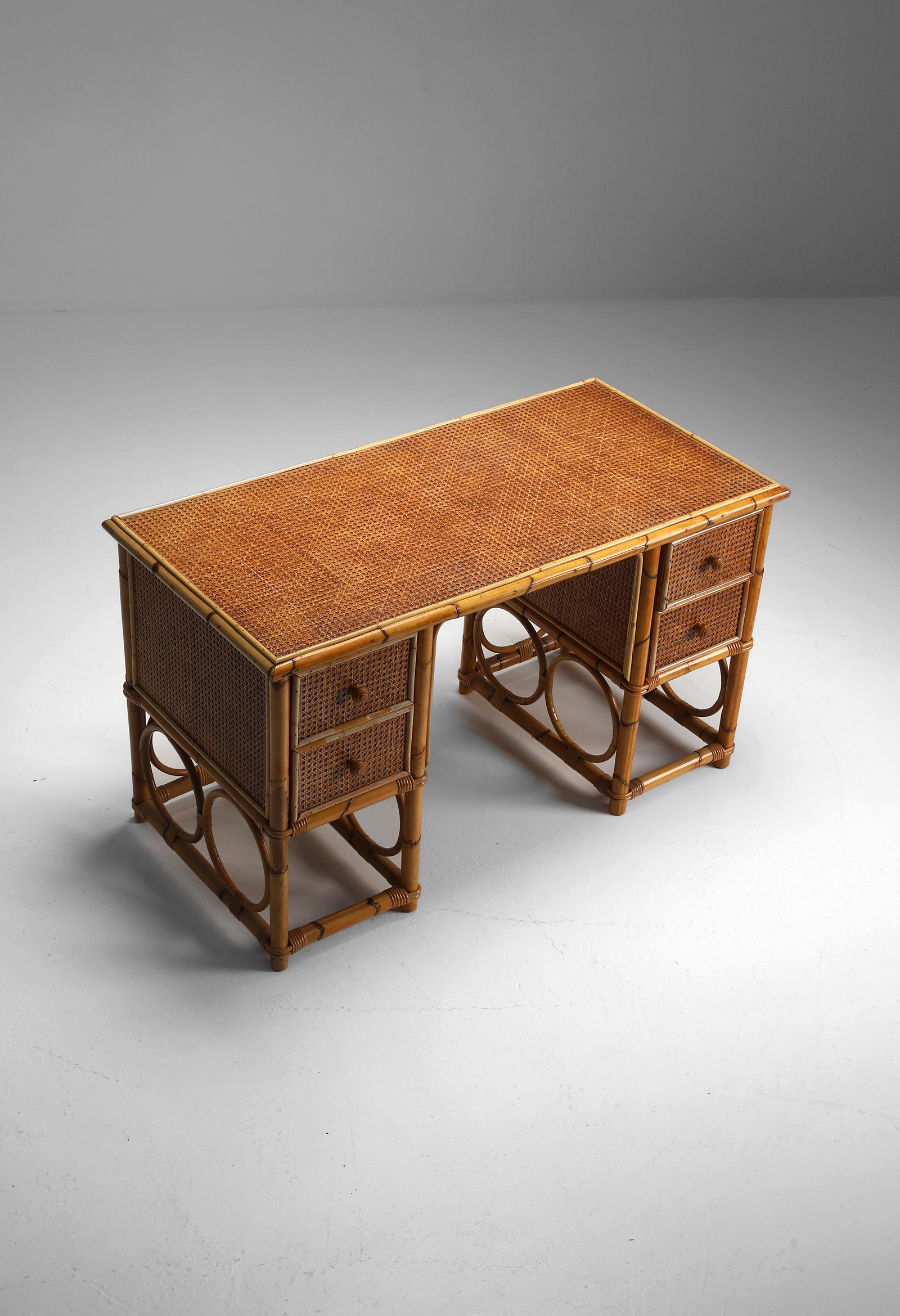 1970s Decorative Bamboo desk in French Riviera styleimage 3