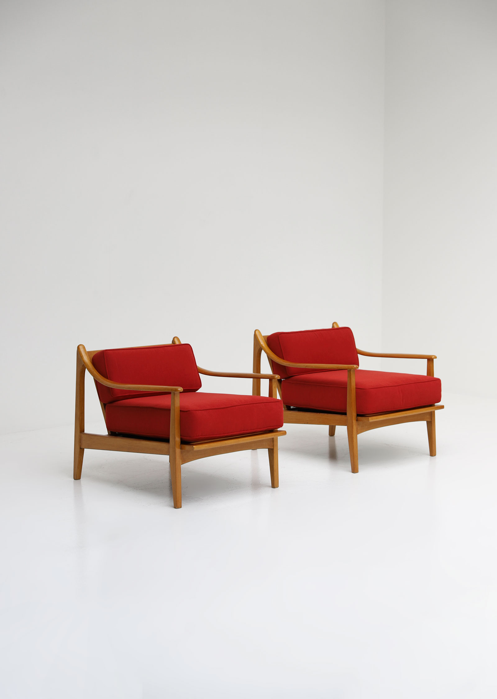1960s 2 easy chairs Unknownimage 1