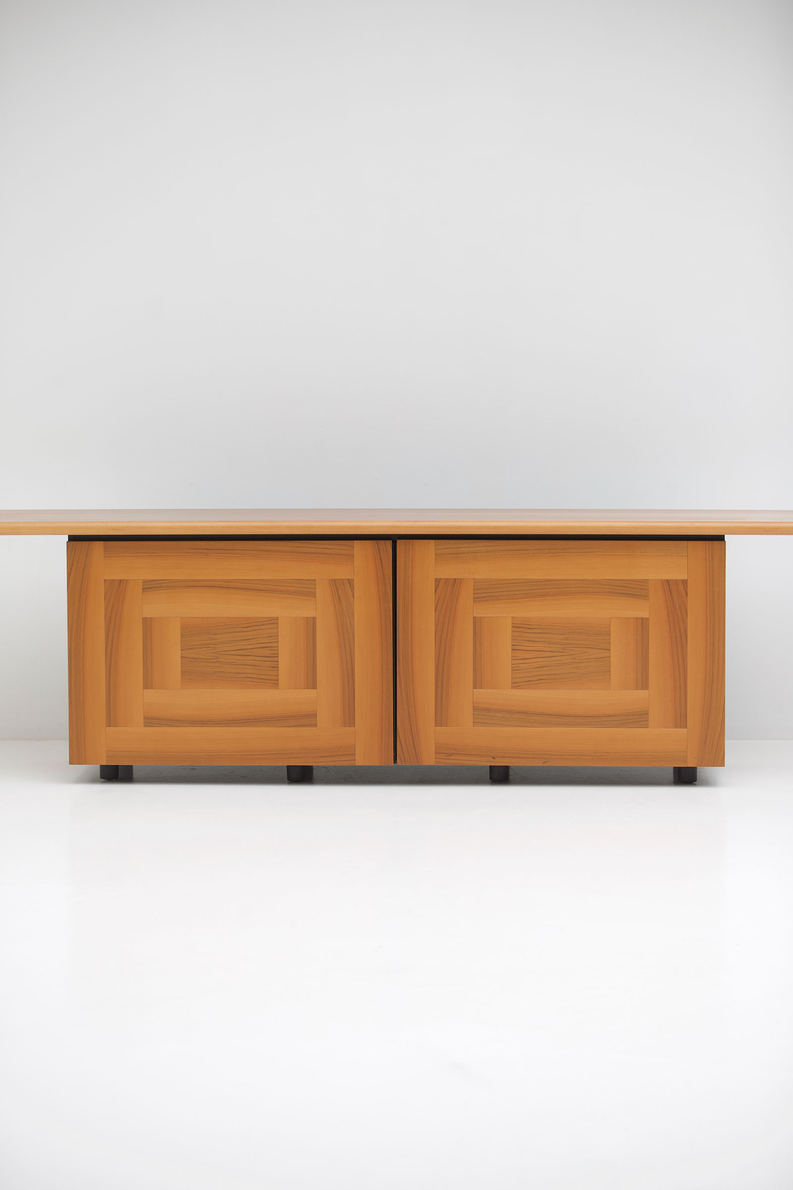 Sheraton sideboard by Giotto Stoppino 1977image 2