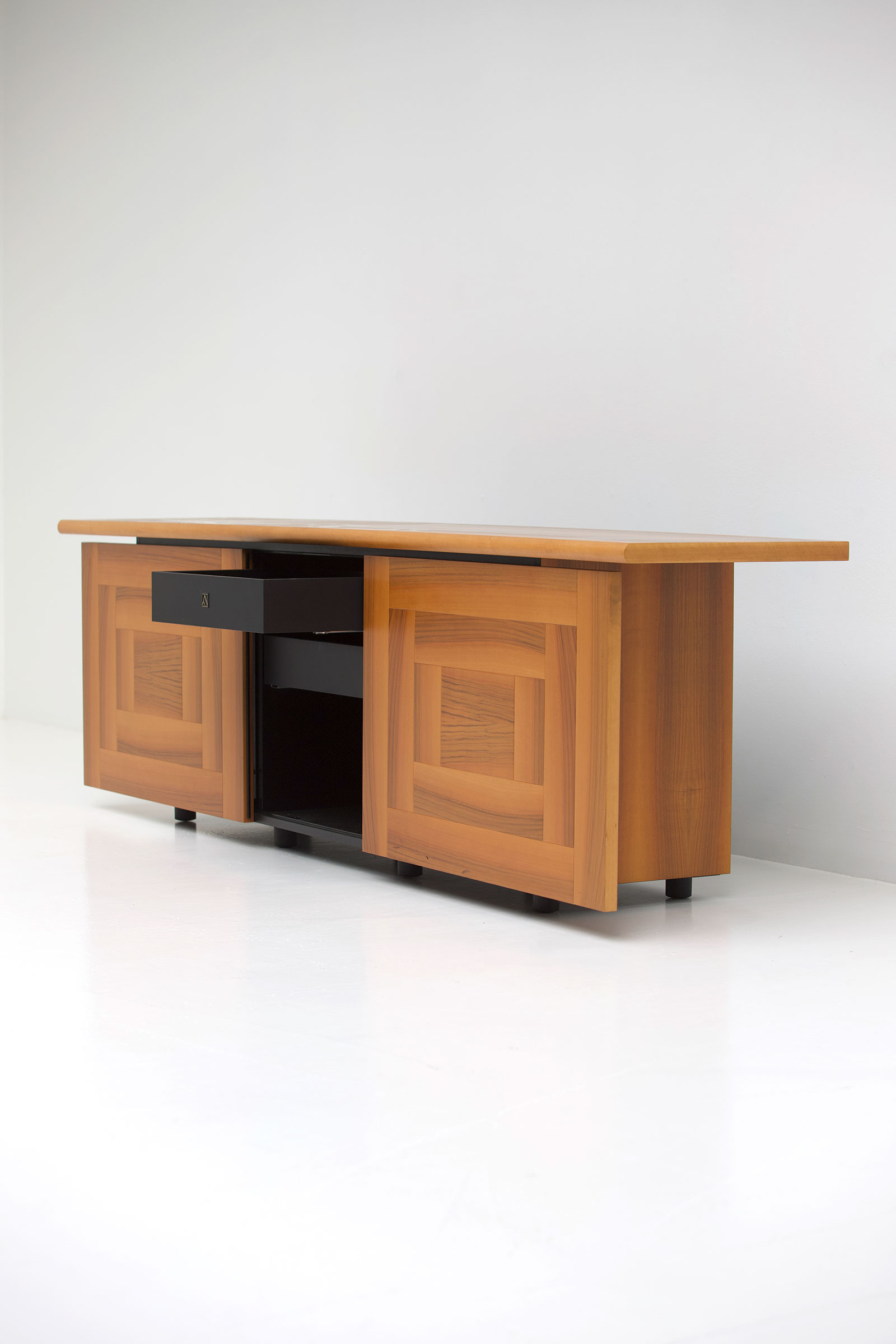 Sheraton sideboard by Giotto Stoppino 1977image 10