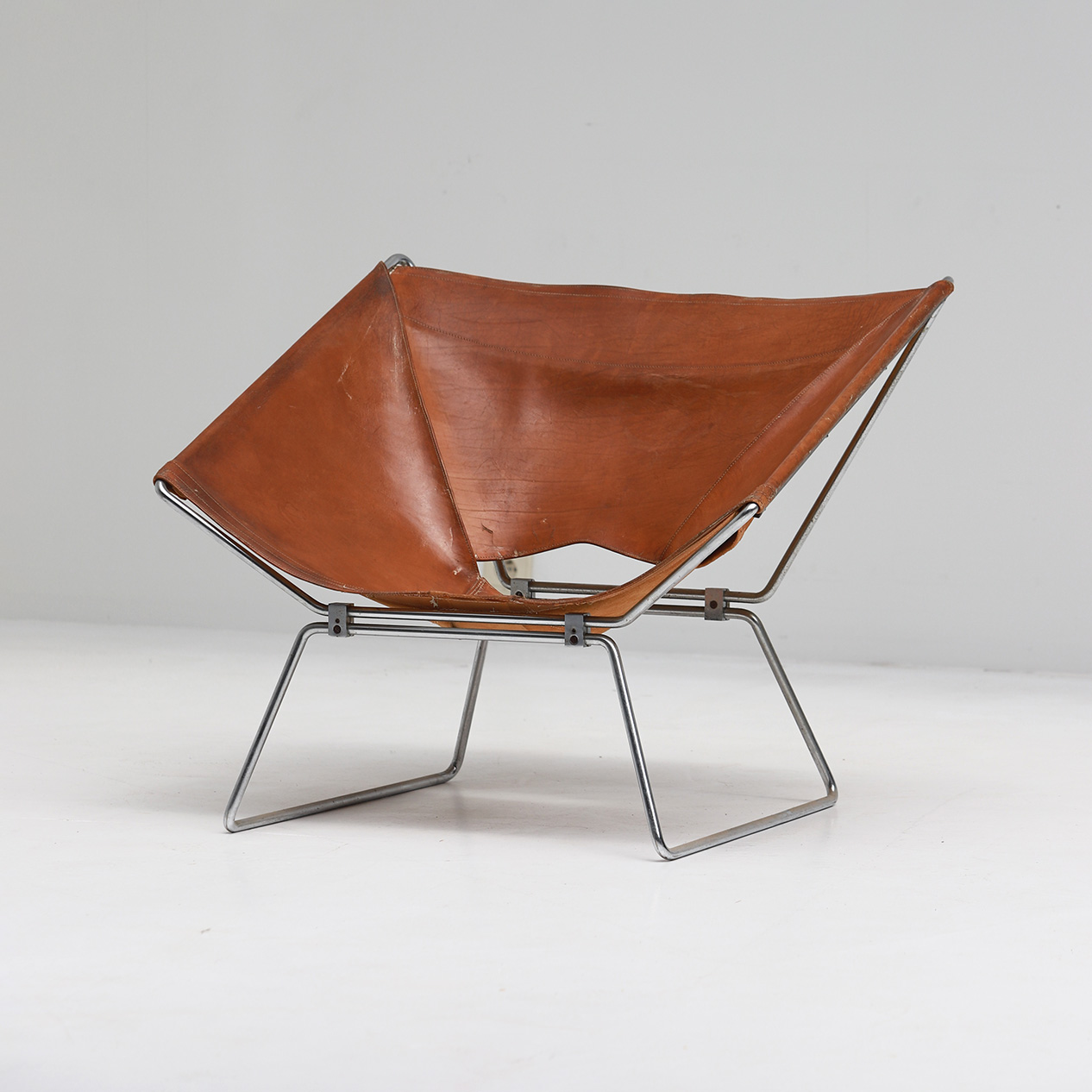 Pierre Paulin AP-14 “Anneau” Armchair for AP Polak, 1950s